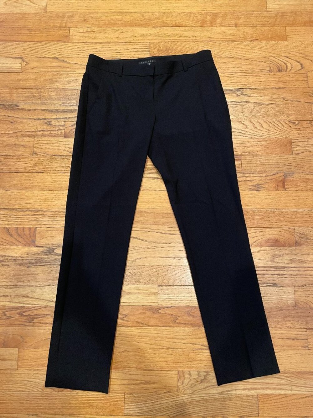 Like-New Theory Nabiki Black Wool Slim-Straight Dress Pants Size 10